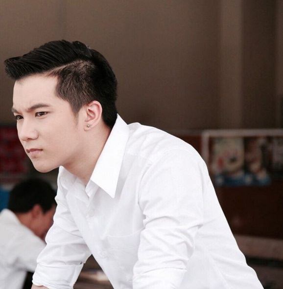 ตอนเด็กก็น่ารัก โตมาก็ยิ่งน่าเคี้ยว  "พอร์ช อริย์ธัช" !!