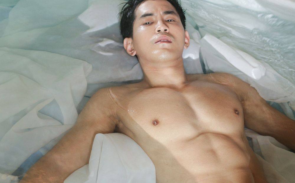 แซ่บก่อนนอนกับหนุ่มAUN WARIT