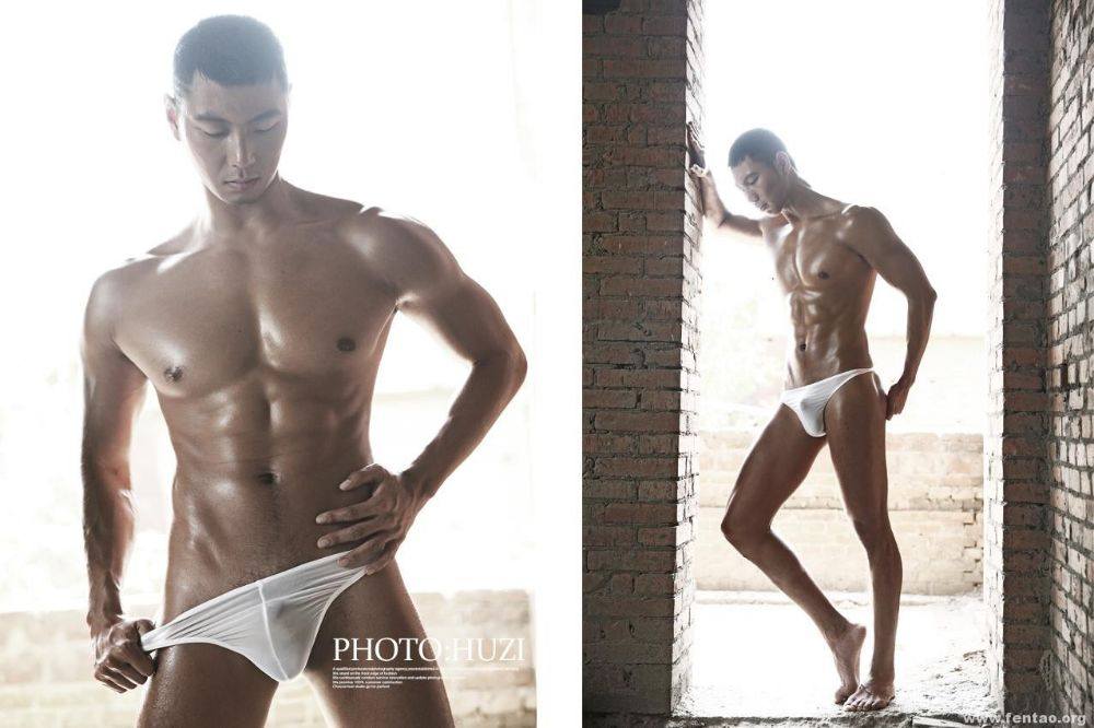ถอดโชว์เรือนร่าง 918 - Wilson Yu