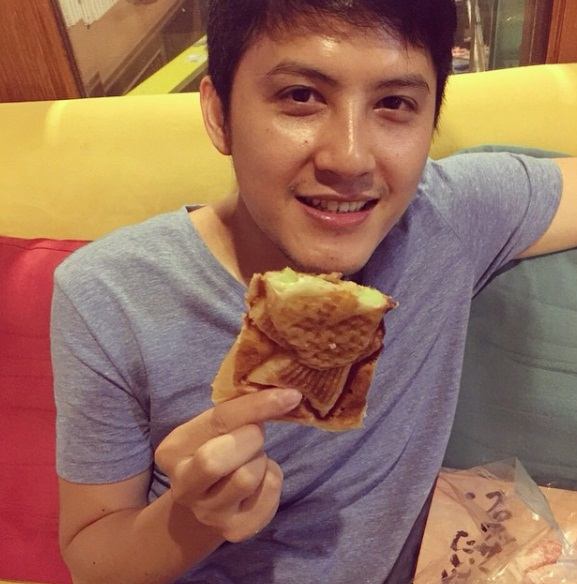 ว้าว  !! "บอย"  พี่ชาย "บี มาติกา"  ยิ่งแก่ ยิ่งแซ่บ !!