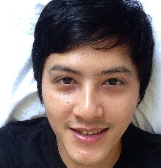 ว้าว  !! "บอย"  พี่ชาย "บี มาติกา"  ยิ่งแก่ ยิ่งแซ่บ !!