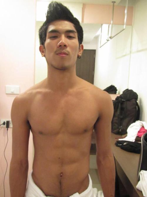 เสาร์ที่ร้อนเเรง