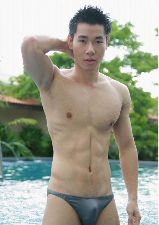 เสาร์ที่ร้อนเเรง