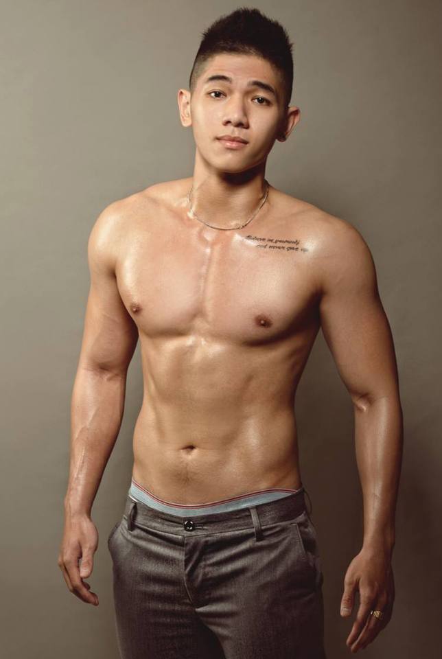 หนุ่มน่าเลีย006ให้สบายตัว