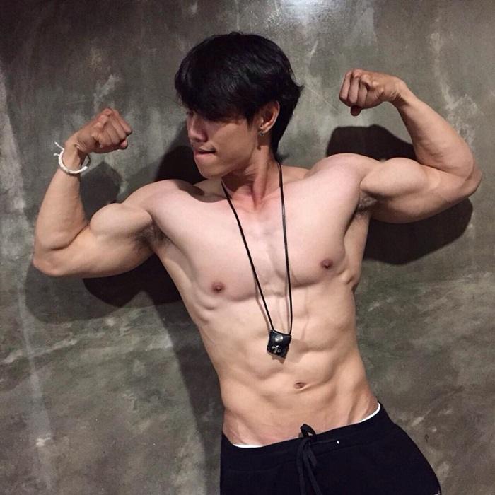 กล้าม นม หน้าอก หน้าท้อง ไรขน ตรองมากก