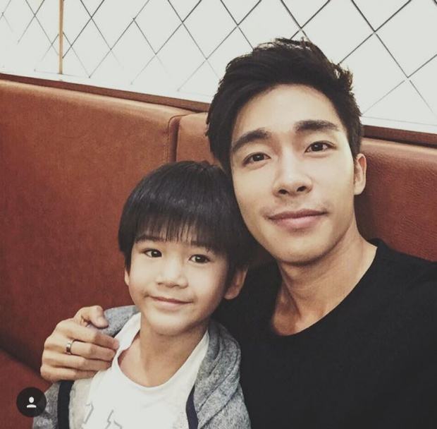 อั๊ยย่ะ! อั๊ต อัษฎา กับ ณัฐ ศักดาทร กับบทบาทคู่รักเกย์ ที่บอกเลยงานนี้ไม่ธรรมดา