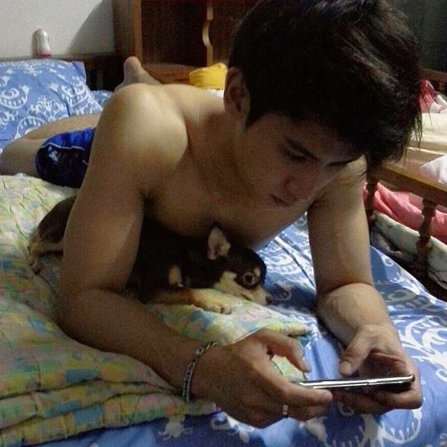 ♥ นักแสดงหนุ่มตี๋หล่อเข้ม ขี้เล่น "อู๋จุน" กร คุณาธิปอภิสิริ แซ่บเวอร์จริงๆ คนนี้