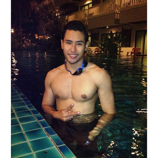 ถอดขนาดนี้ ไม่เลียได้ไง02