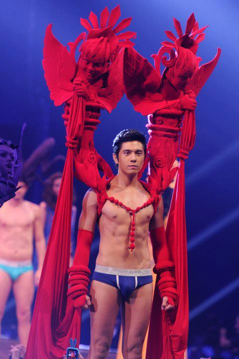 อีกเซ็ตแซ่บๆ ของ Paulo Avelino พระเอกปินส์..สุดแซ่บ!!