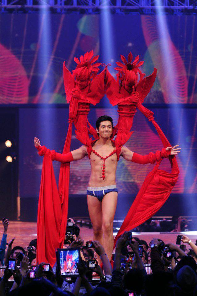 อีกเซ็ตแซ่บๆ ของ Paulo Avelino พระเอกปินส์..สุดแซ่บ!!