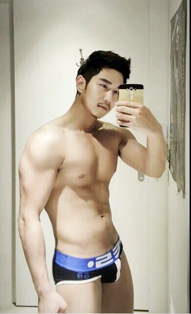 หล่อน่าจูบ..@