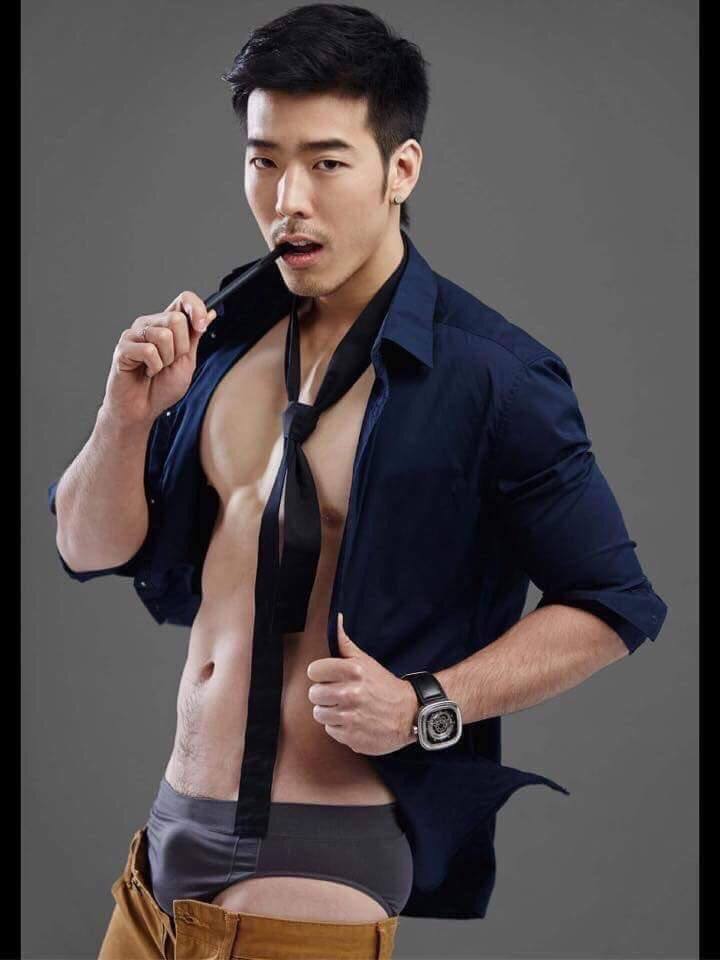 หล่อน่าจูบ..@
