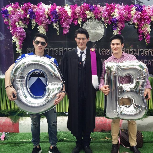 ดีเจอมโบ้ บัณฑิตใหม่จากรั้วธรรมศาสตร์