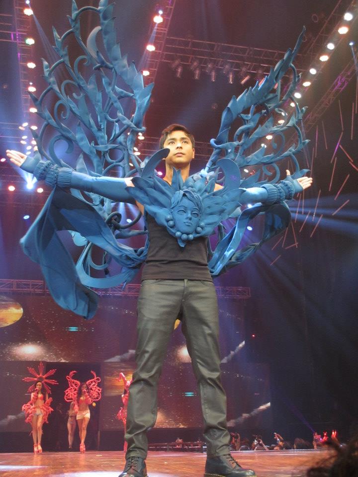 โคโค่ มาร์ติน &hearts; พระเอกปินส์หล่อแซ่บ ที่ดังมาจากหนังเกย์
