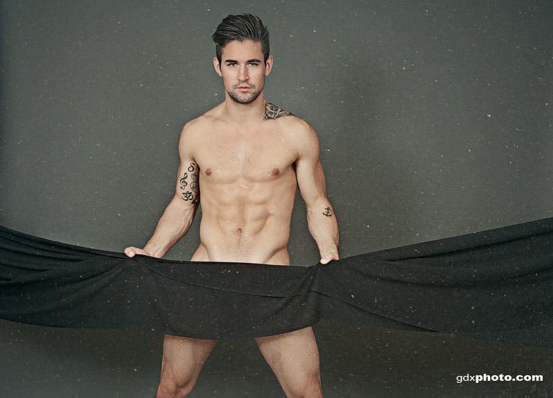 หนุ่มอินเตอร์แซ่บเวอร์ Benjamin Godfre