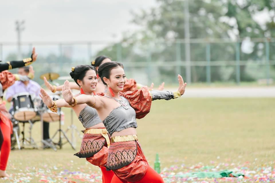 ผู้นำเชียร์ สำนักวิชา วิทยาศาสตร์สุขภาพ มรชร