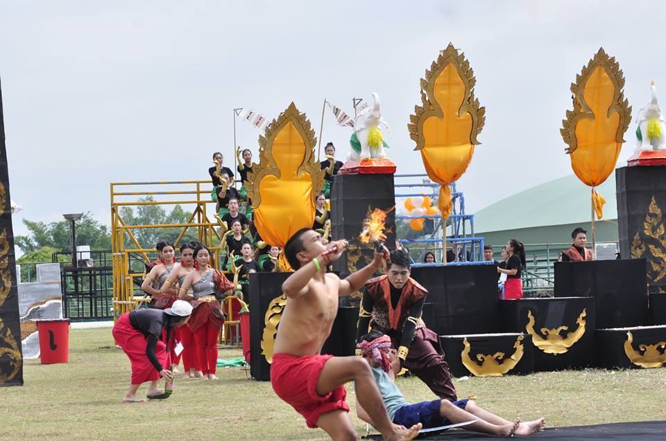 ผู้นำเชียร์ สำนักวิชา วิทยาศาสตร์สุขภาพ มรชร