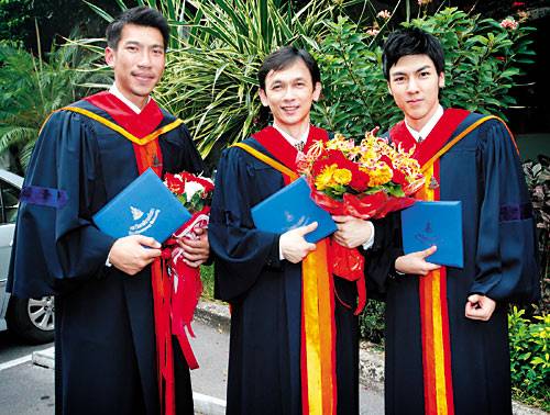 ซูเปอร์บอล ภราดร ศรีชาพันธุ์