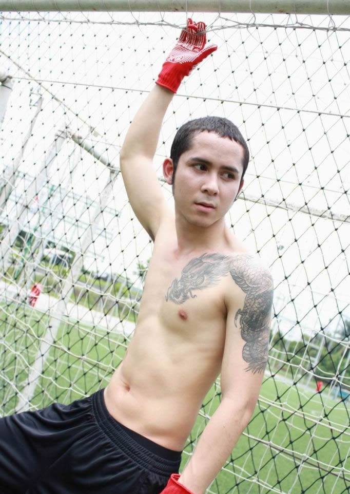 เตะบอลกันเถอะ>>>