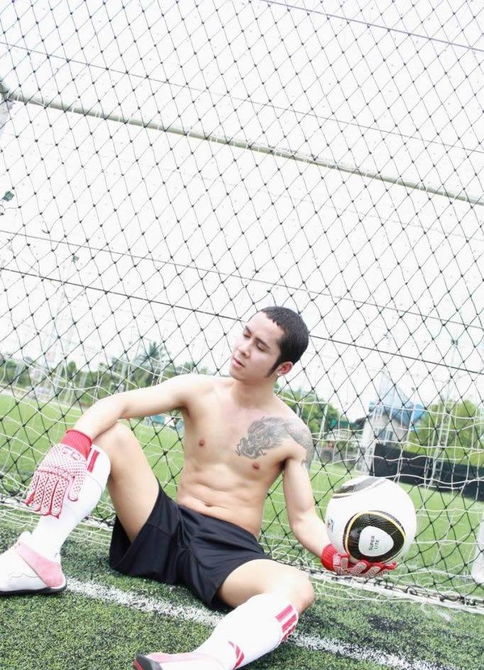 เตะบอลกันเถอะ>>>
