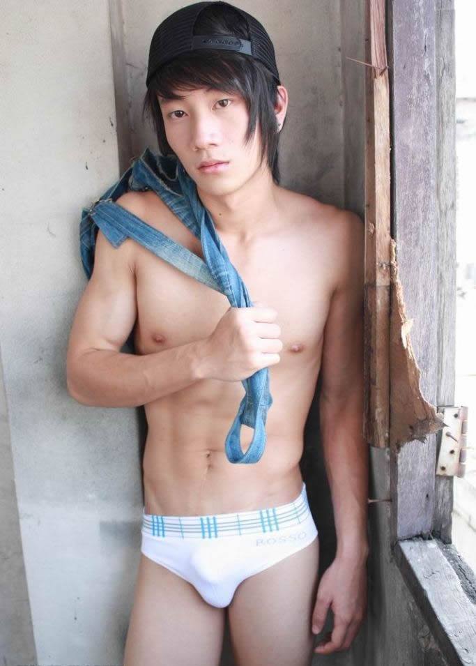 นายเกิน หนุ่มตี๋มาดเซอร์ไซส์อลัง