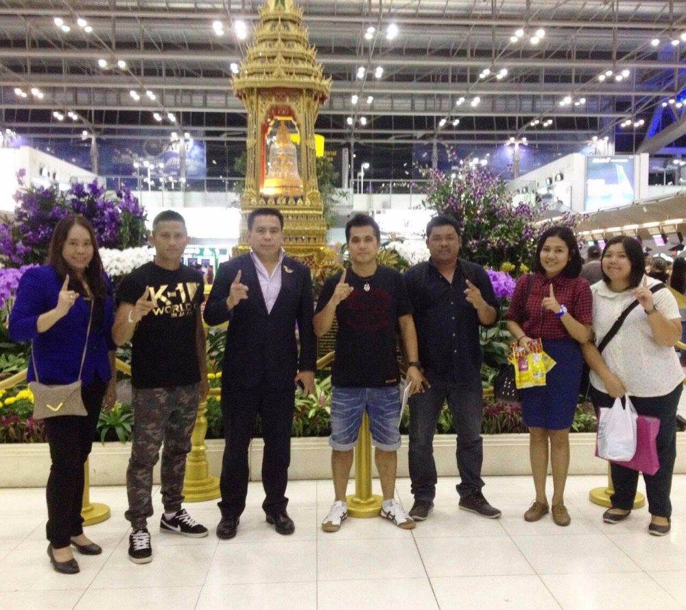 แก้ว วีระศักดิ์ เล็กยิม เดินทางถึงญี่ปุ่นฟิตซ้อมเอาชัย K-1 เสาร์นี้ !!