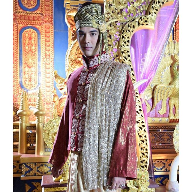 บอส โตนนท์ หุ่นแซ่บเวอร์ รับบท เจ้าม่านฟ้า ใน"เพลิงพระนาง"