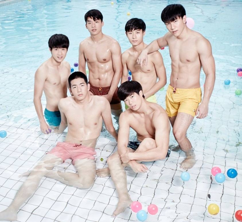 ภาพแซ่บๆ จากทีมแซ่บ Water Boyy @Twitter