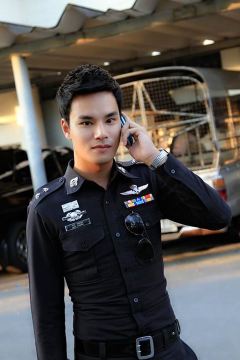 5 ตำรวจหน้าหยก หล่อทะลุเครื่องแบบ ขวัญใจสาวๆ ในสยามประเทศ