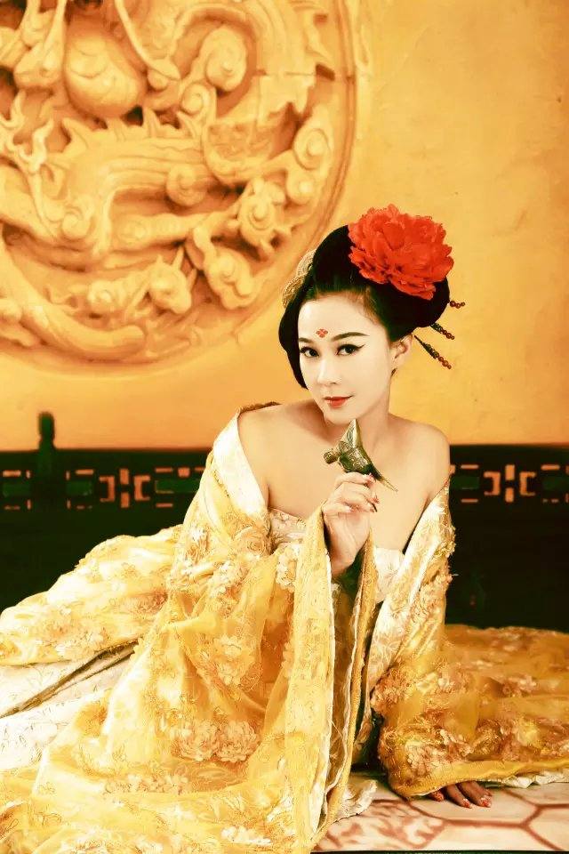 สาวจีนถ่ายแบบ เซ็กซี่ part 182