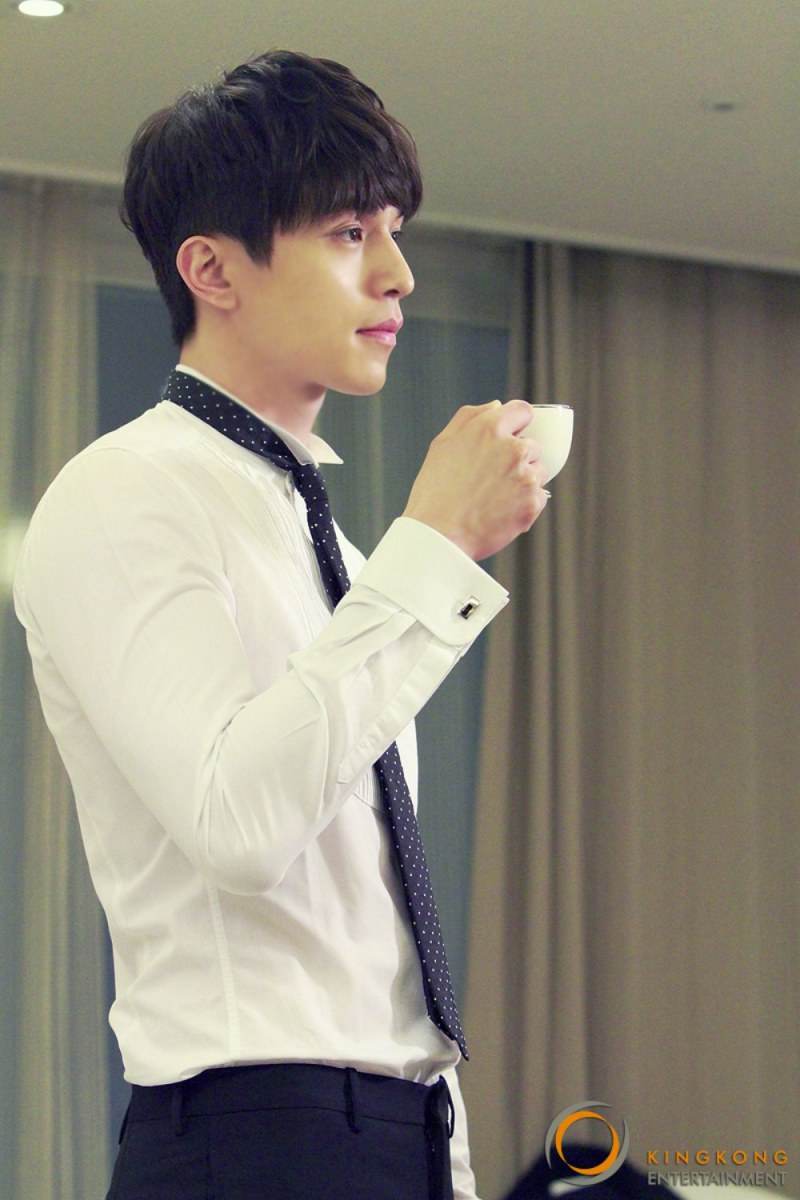 Lee Dong Wook  ลีดองวุค