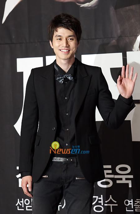 Lee Dong Wook  ลีดองวุค