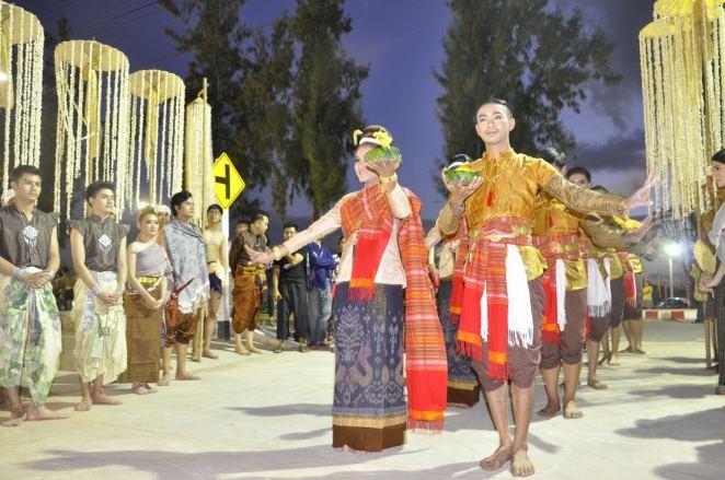 เปิดแล้ว...อย่างงดงาม งานบุญสมมาบูชาน้ำ &ldquo;Sithan KKU Festival 2015"