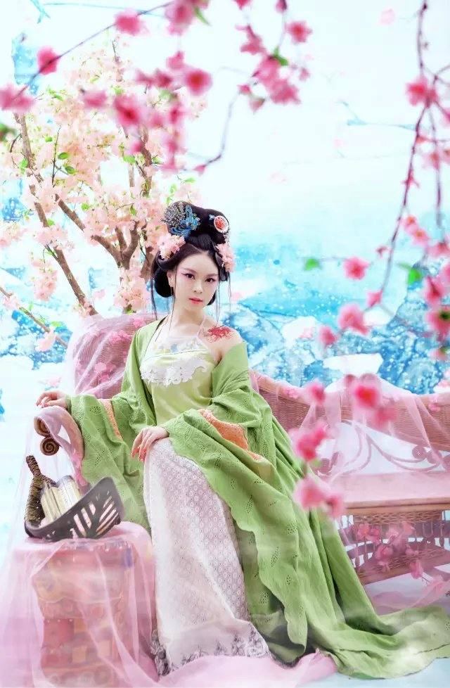 สาวจีนถ่ายแบบ เซ็กซี่ part 184