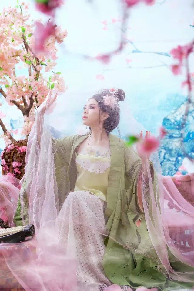 สาวจีนถ่ายแบบ เซ็กซี่ part 184