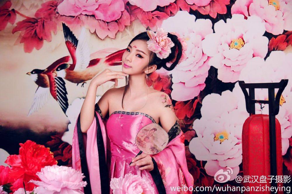 สาวจีนถ่ายแบบ เซ็กซี่ part 184