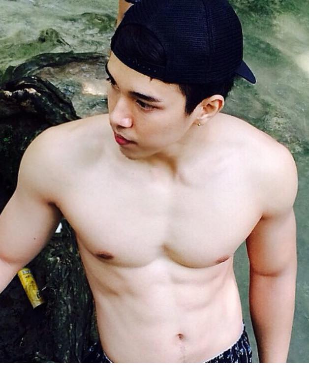 อวดแบบนี้ เลียซิแจ๊ะ