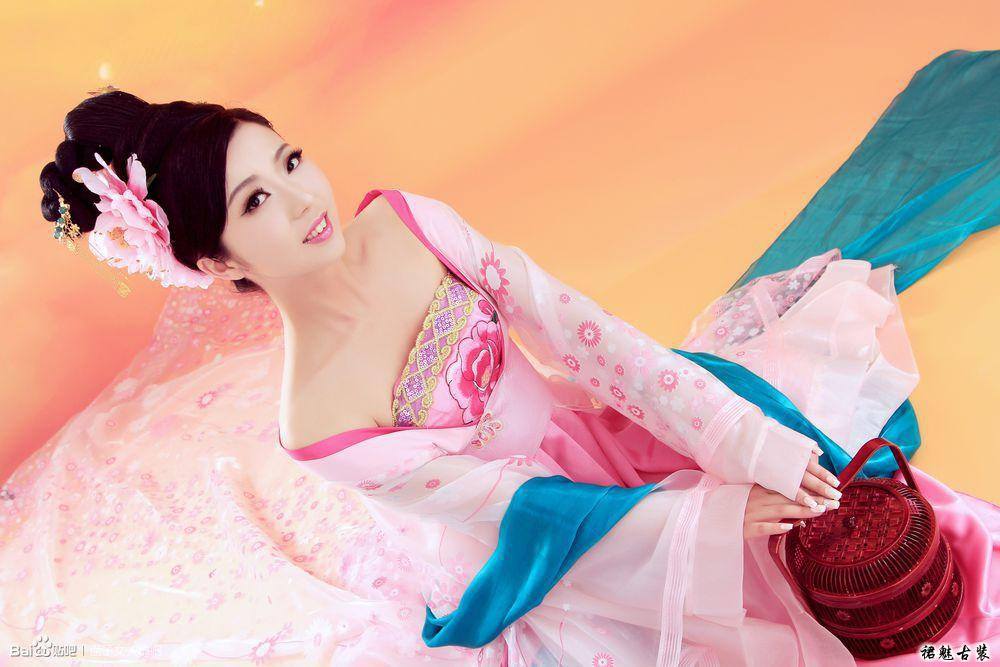 สาวจีนถ่ายแบบ เซ็กซี่ part 186
