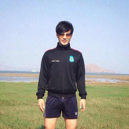 ไดสุเกะ สุกี้คาวา หนุ่มหล่อดาวรุ่งช่อง 7