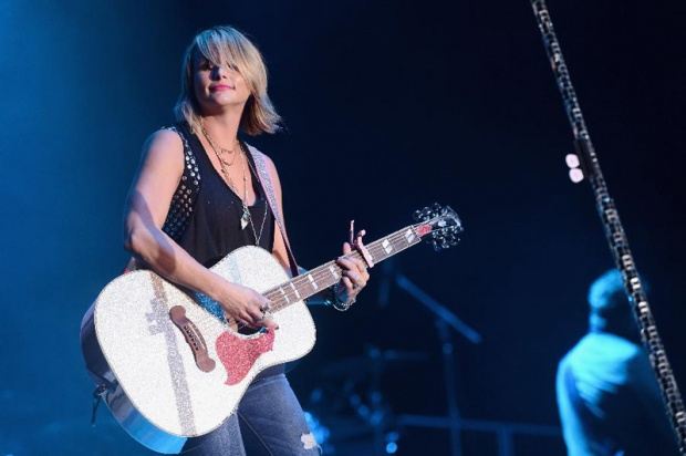 อันดับ 8 Miranda Lambert รายได้: 28.5 ล้านเหรียญดอลลาร์สหรัฐ (1พันล้านบาท)
