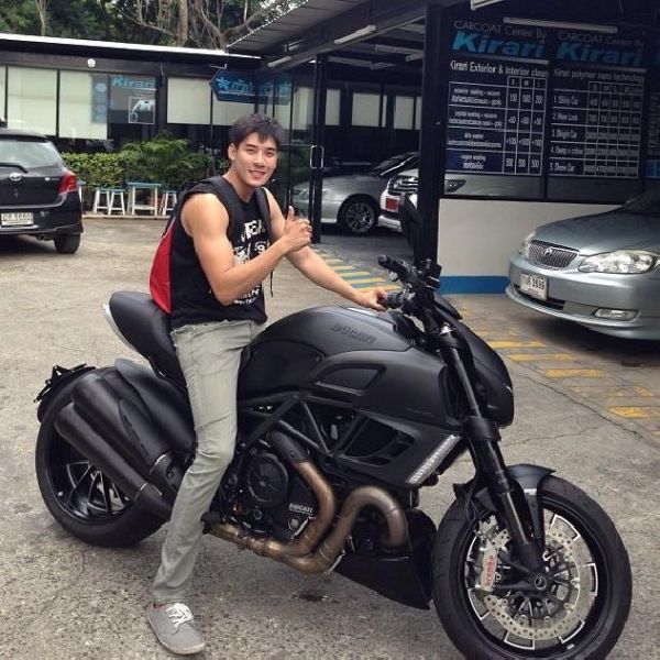 เคน ภูภูมิ พงศ์ภาณุ