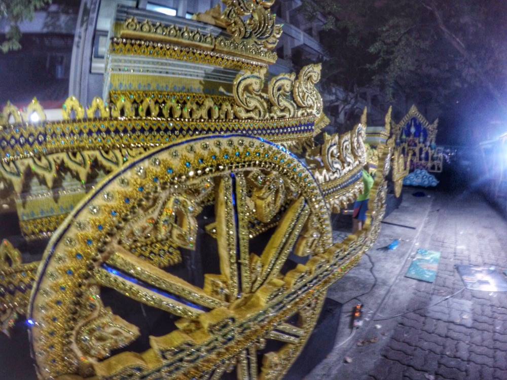 สุดอลังการ!!พาเหรดโรงเรียนชายล้วนชื่อดังย่านเอกมัย!!เท่ๆทั้งนั้น