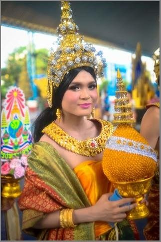 สุดอลังการ!!พาเหรดโรงเรียนชายล้วนชื่อดังย่านเอกมัย!!เท่ๆทั้งนั้น