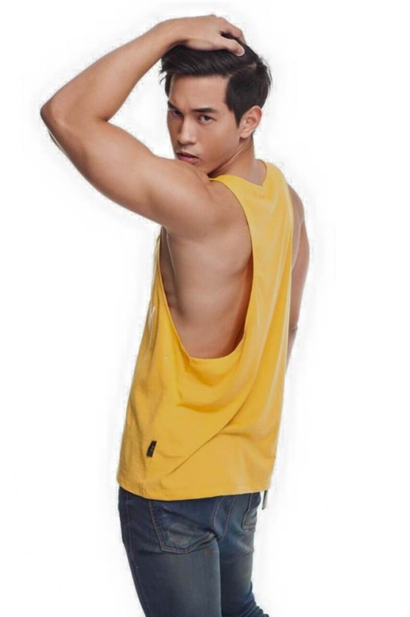 หนุ่มแซ่บน่าเลีย