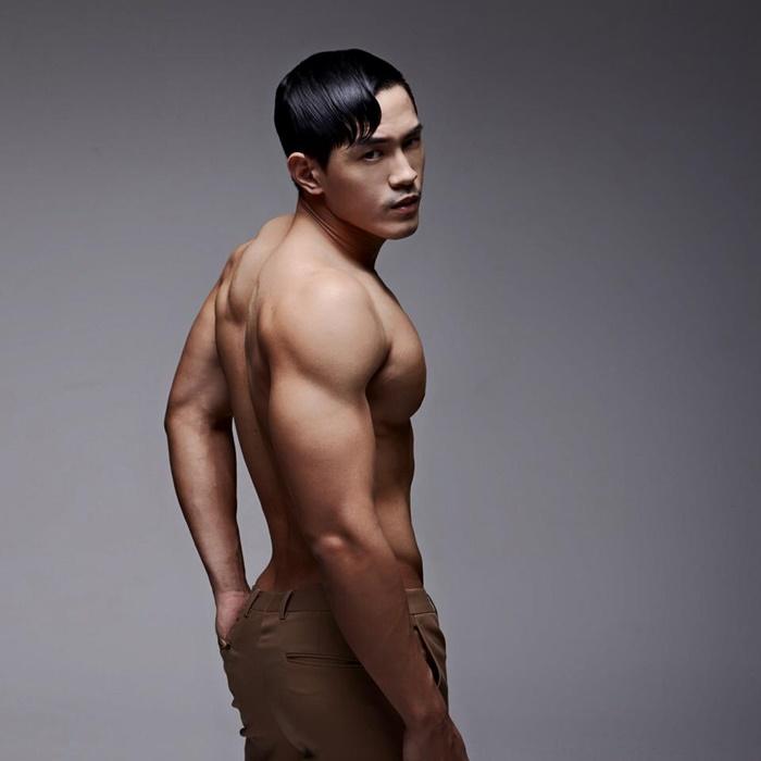 หนุ่มแซ่บน่าเลีย