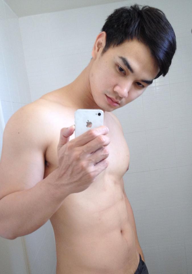 หนุ่มแซ่บน่าเลีย03