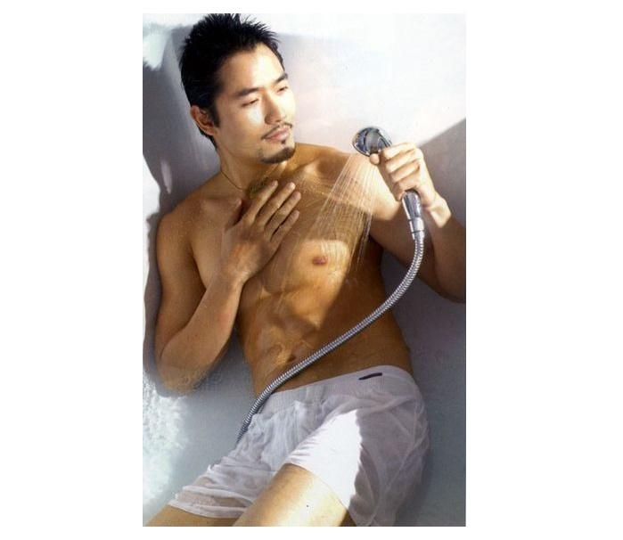 "เอ็กซ์ ปิยะ"แต่ละภาพชวน X สุดๆ