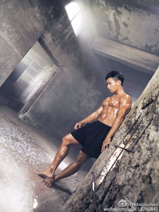ถอดโชว์เรือนร่าง 979 - save your life