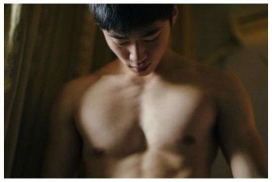ถอดโชว์เรือนร่าง 980 - I Can't Be Myself
