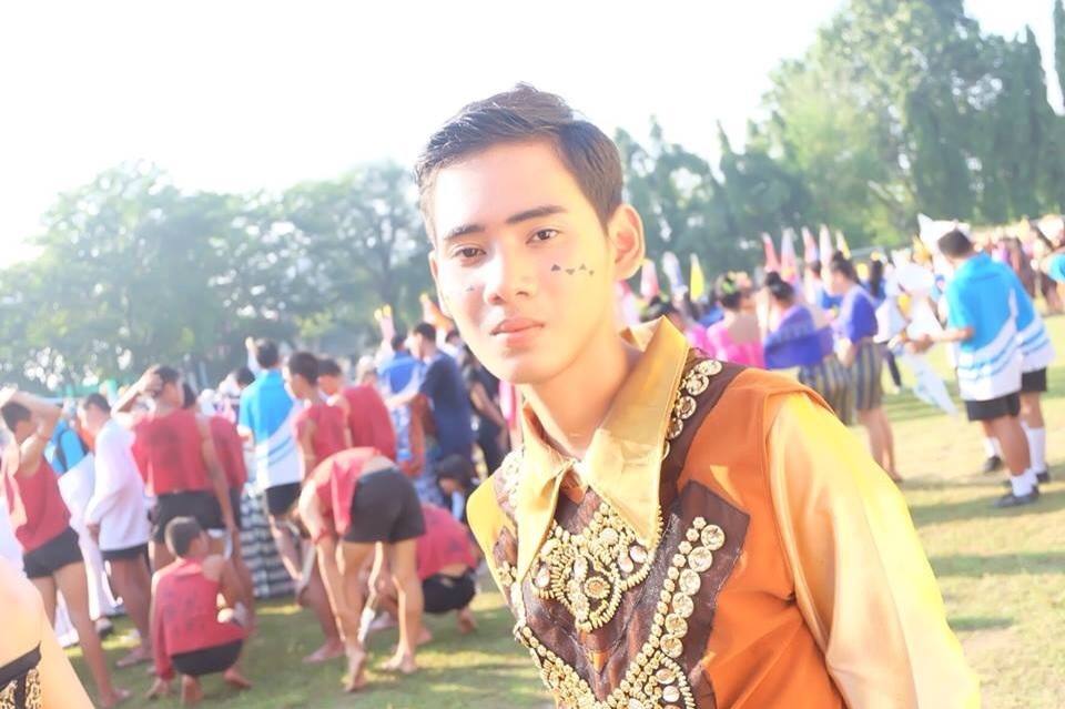 Cute boy หนุ่มน่ารักโรงเรียนราชดำริ